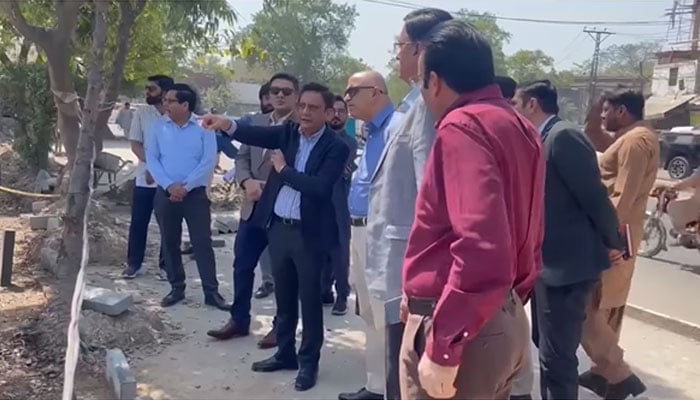 LDA DG Tahir Farooq visiting a location in Lahore on April 14, 2026. — Facebook@LahoreDevelopmentAuthority/Screengrab