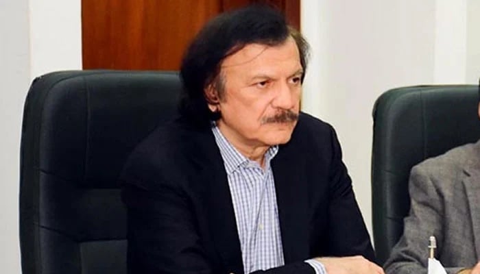 Special Assistant to the Prime Minister on Industries & Production, Haroon Akhtar Khan, chairs a meeting in this undated image. — APP/File