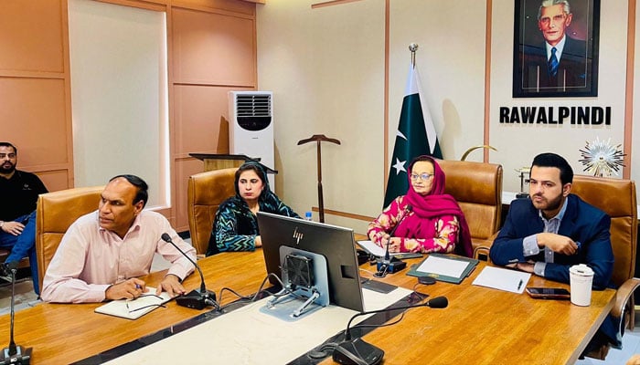 Federal Parliamentary Secretary for Information and Broadcasting, Barrister Danyal Chaudhry and akistan Muslim League (N) leader and Member of National Assembly, Tahira Aurangzeb, presiding over the District Coordination Committee on April 16, 2026. — PID