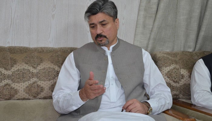 Director of the Khyber Pakhtunkhwa Health Foundation Managing Dr Khizar Hayat.  — Facebook@KPhealthfoundation1/File