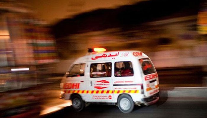 According to Edhi spokesperson, Edhi Ambulance Service 115 and all other Information Bureau phones are non-functional therefore the dense ambulance network is currently not operational. Photo: Geo.tv/File