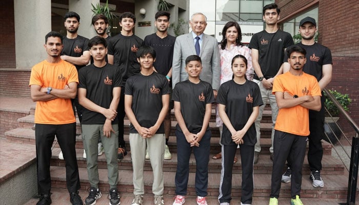 Selected athletes posing for the photo. —X@faizanlakhani