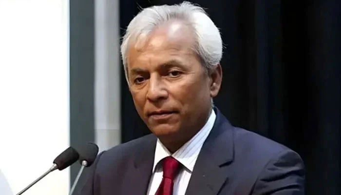 Sindh Governor Muhammad Nehal Hashmi and PML-N senior leader Nihal Hashmi addresses an event. — APP/File