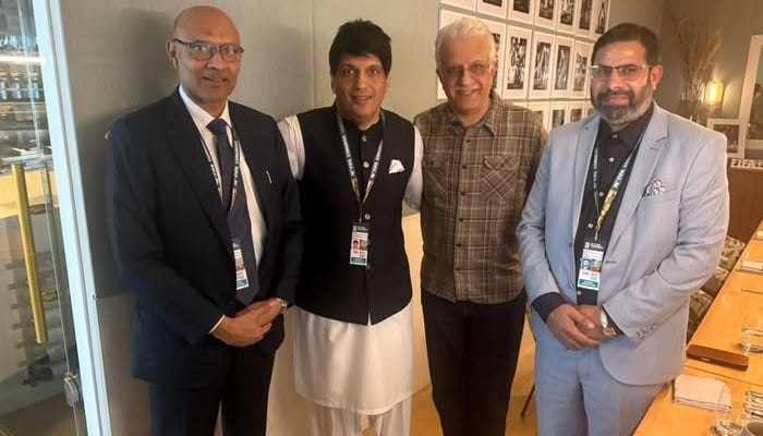 Pakistan Football Federation president Syed Mohsen Gilani (second from left) meets Asian Football Confederation President Sheikh Salman bin Ibrahim Al-Khalifa (second from right) on the sidelines of the 76th FIFA Congress in Vancouver, Canada. — Facebook/@PakistanFootballOfficial