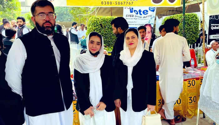 The image shows a glimpse from a Khyber Pakhtunkhwa Bar Council election, on November 1, 2025.  — X@Mehwishkakakhel/File