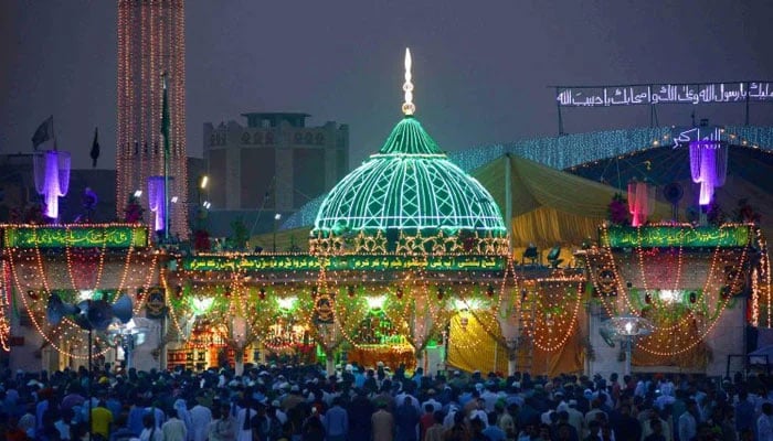 In this undated photo, devotees visit the shrine of Hazrat Data Ganj Bakhsh on the eve of his Urs in Lahore. — APP/File