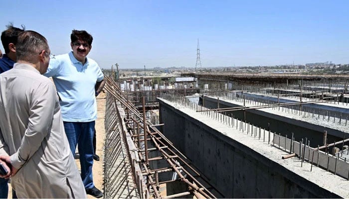 Sindh Chief Minister, Syed Murad Ali Shah reviews the progress of the under-construction ramp on Shahrah-e-Bhutto during his inspection visit near the Quaidabad Interchange in Karachi. — PPI/File