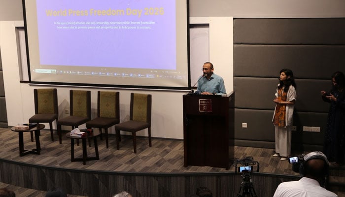 IBA-CEJ Director Shahzeb Jillani addressing the event, May 3, 2026. —Facebook@CEJatIBA