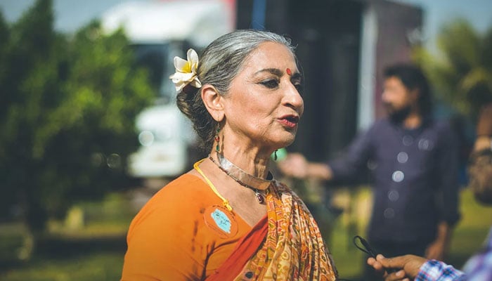 Sheema Kirmani talking to the press. — The News/Bismah Mughal/File