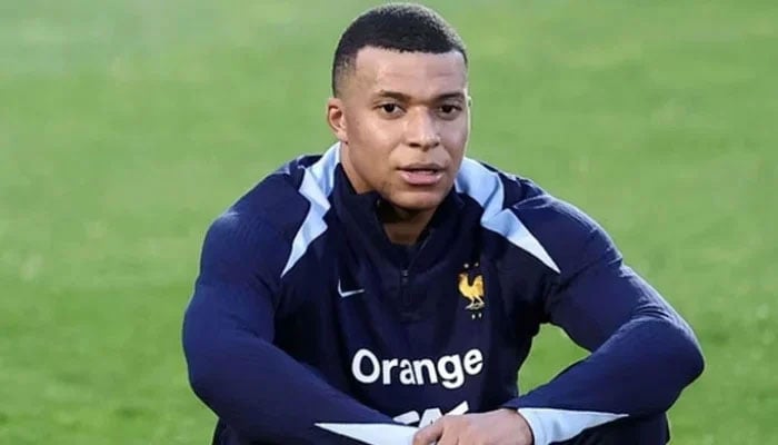 Frances forward Kylian Mbappe is seen during a training session.— AFP/File