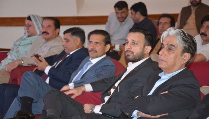 Parliamentary Secretary for Tourism and Culture, Nawabzada Zarain Khan Magsi (2nd from left) pictured in the event. —Facebook@alpineclubpakistan