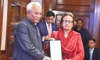 Sindh Governor Confers Civil Awards At Investiture Ceremony