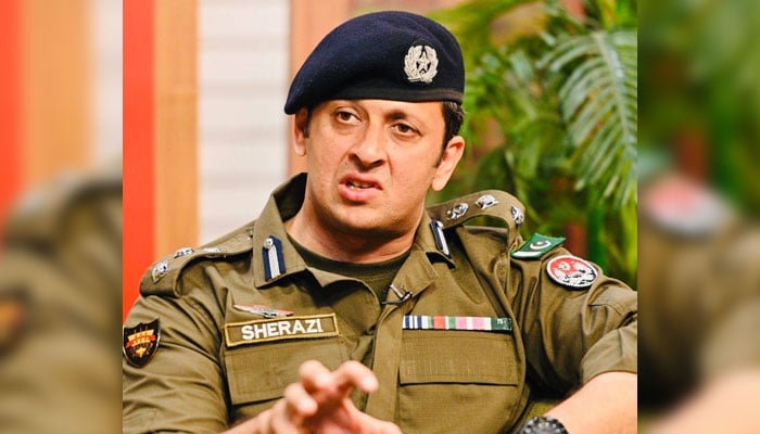 Chief Traffic Officer (CTO) Lahore Syed Abdul Raheem Shirazi. — Facebook@citytraffic.policelhr/File