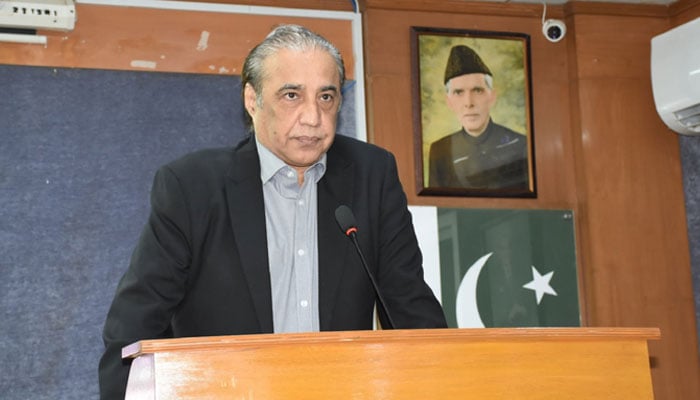 Chancellor Sir Syed University of Engineering and Technology Muhammad Akbar Ali Khan addressing an event. — Facebook@sirsyeduniversitykr/File