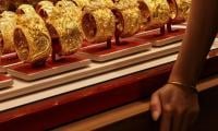 Gold Prices Down Rs600 Per Tola