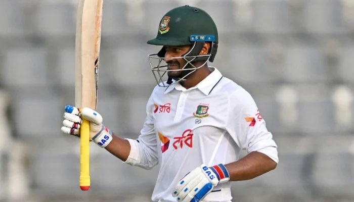 Bowlers, Joy put Bangladesh on top in second Pakistan Test