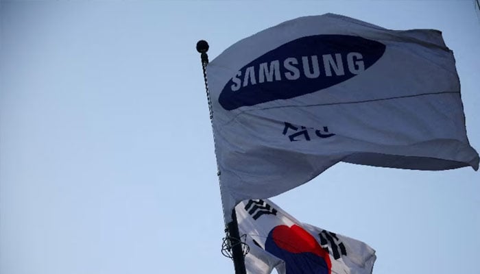 A flag bearing the logo of Samsung Electronics flutters at the companys office building in Seoul, South Korea, April 15, 2025.—Reuters