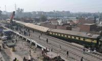 Sukkur Express Derails Near Jacobabad