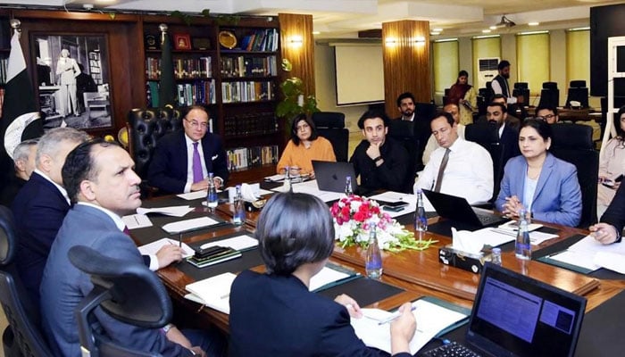 Minister for Finance and Revenue Senator Muhammad Aurangzeb on Monday in a meeting with Minister of State and Chairman of the Pakistan Virtual Assets Regulatory Authority (PVARA) Bilal Bin Saqib, and the Advisor on Debt Management to the Finance Minister Omer Khan. —APP