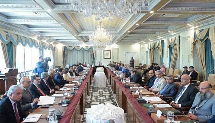 PM prioritises water, power projects in uplift spending