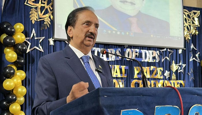 Former Punjab health minister, Dr Jamal Nasir addresses an event. — Facebook@Dr Jamal Nasir/File