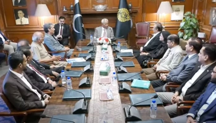 Sindh Governor Syed Muhammad Nihal Hashmi, in a meeting with a delegation of Sir Syed University of Engineering & Technology (SSUET) at the Governor’s House on May 20, 2026. — Screengrab via Facebook@the.governor.sindh