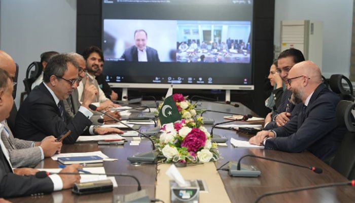 Federal Minister for Power, Sardar Awais Ahmed Khan Leghari, in a meeting with a delegation of the Asian Infrastructure Investment Bank (AIIB), May 20, 2026. —APP