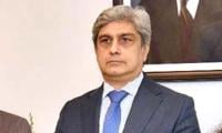 Secretary Visits Non-formal Education Centre