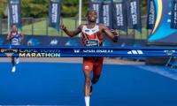 Ethiopian Esa Wins Cape Town Marathon In Record Time