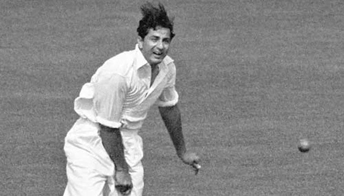 The legendary fast bowler and former captain, Fazal Mahmood, in action. —TheNews/File