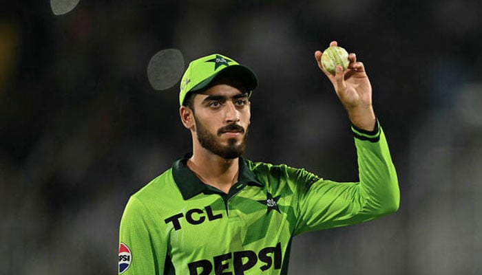 Arafat’s dream debut powers Pakistan to emphatic win over Australia