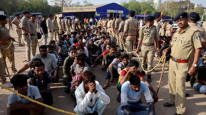 India detains, deports 5,000 Bangladeshis