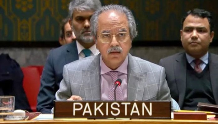 Pakistan’s Permanent Representative to the UN, Ambassador Asim Iftikhar Ahmad, speaking at the United Nations Security Council meeting on January 15, 2026. — X@PakistanUN_NY