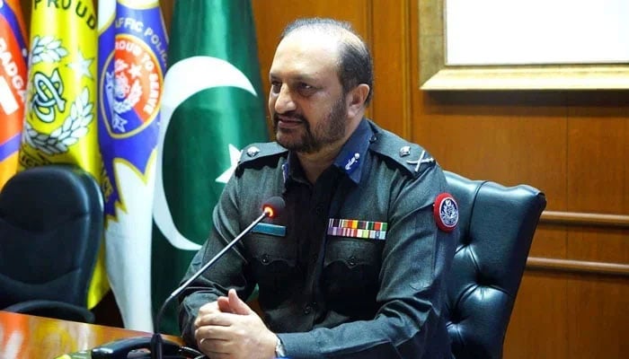 Sindh police chief IGP Javed Alam Odho presides over a meeting at KPO office on July 24, 2024. — Facebook/Karachi Police - KPO