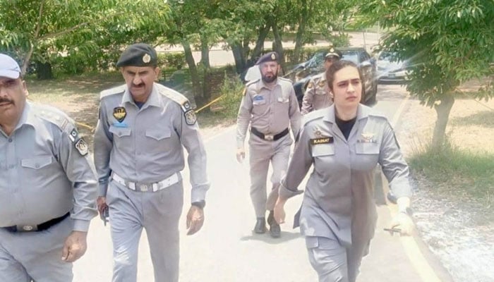 Chief Traffic Officer (CTO) Islamabad Kainat Azhar Khan, inspects the Red Zone on June 15, 2026. —  Facebook@Islamabad Traffic Police Official
