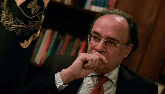 Govt concedes GDP target missed as Senators assail budget