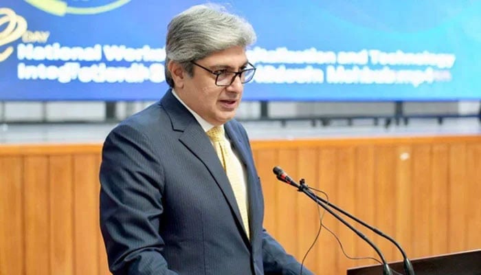 Federal Secretary for the Ministry of Federal Education and Professional Training, Nadeem Mahbub, addresses an event on October 23, 2025. — Facebook@mofept