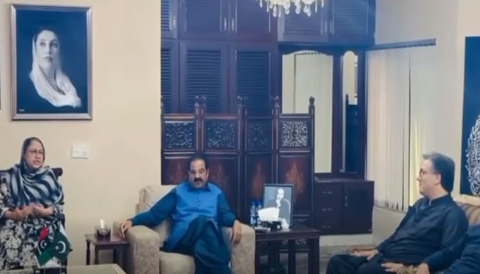 PTI-affiliated AJK Legislative Assembly member and Chairman of the AJK Public Accounts Committee, Abdul Majid Khan (right), in a meeting with PPP Women Wing Central President and AJK Political Affairs Incharge Faryal Talpur at Zardari House in Islamabad on June 21, 2026. — Screengrab via Facebook@Bilawalhouse