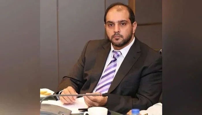 Punjab Information Technology Board (PITB) Chairman Faisal Yousuf looks on in a meeting. — X@faisalyousaf786