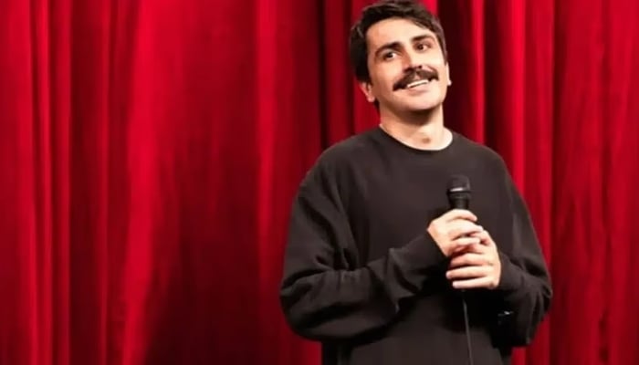 Deniz Göktaş. — YouTube Screenshot from Göktaşs video
