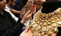 Gold Prices Drop Rs1,000 Per Tola