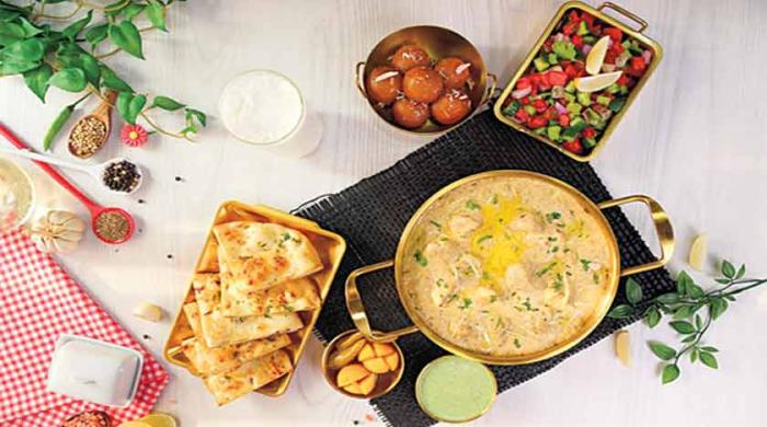 Malai Handi Platter