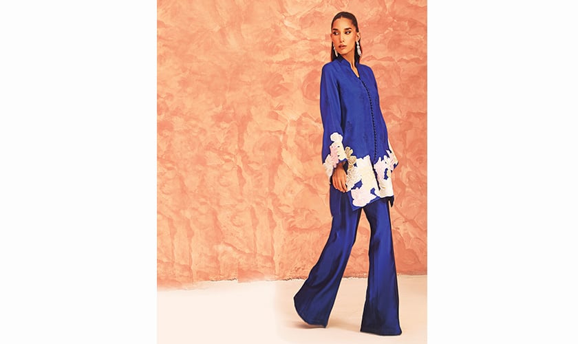 STYLED  TO SHINE