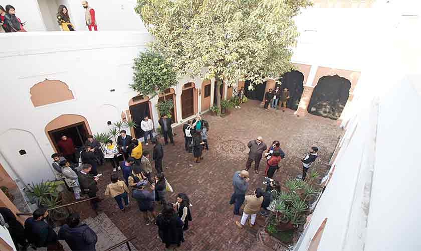 Havelis in small alleys