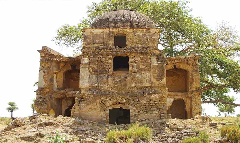 The remains of Samadhi of Baba Mohan Das in Karnali.