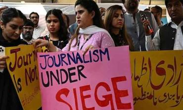 Journalism in chains