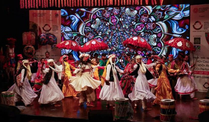 Holding the year together through art