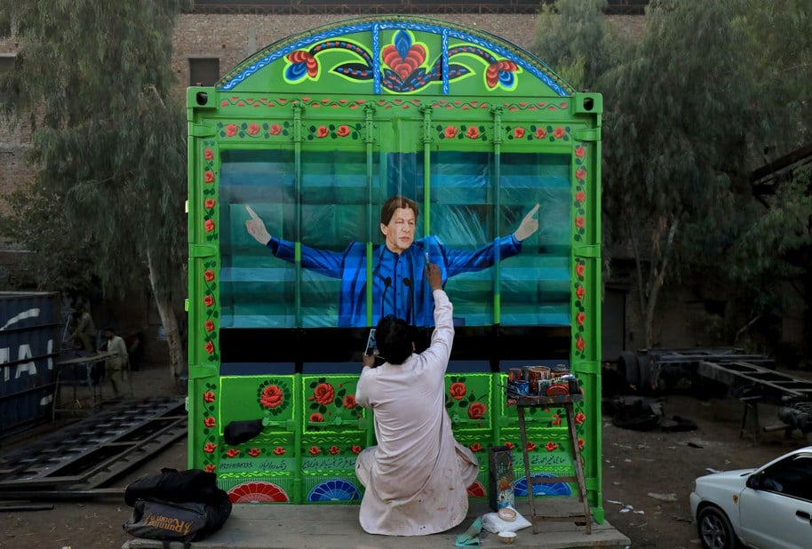 A questionable political order