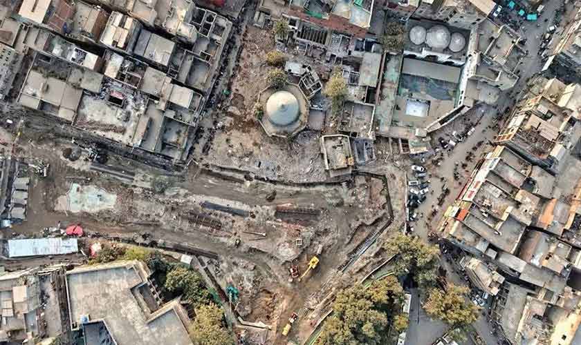 Lahore is currently divided into 10 tehsils, ranging from the historic Lahore City to the rapidly developing Raiwind.