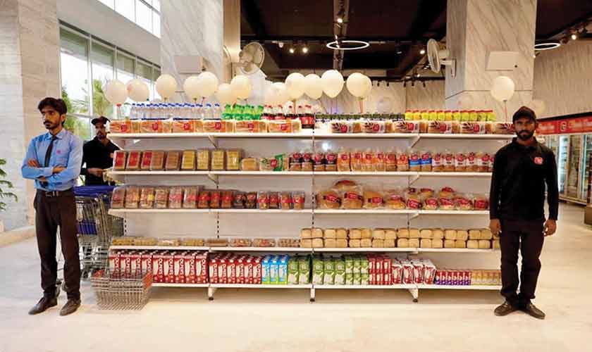 Between missing the bus out of the city and the lure of holiday overtime pay, the bakery counter is where he needs to be. — Photo: Web